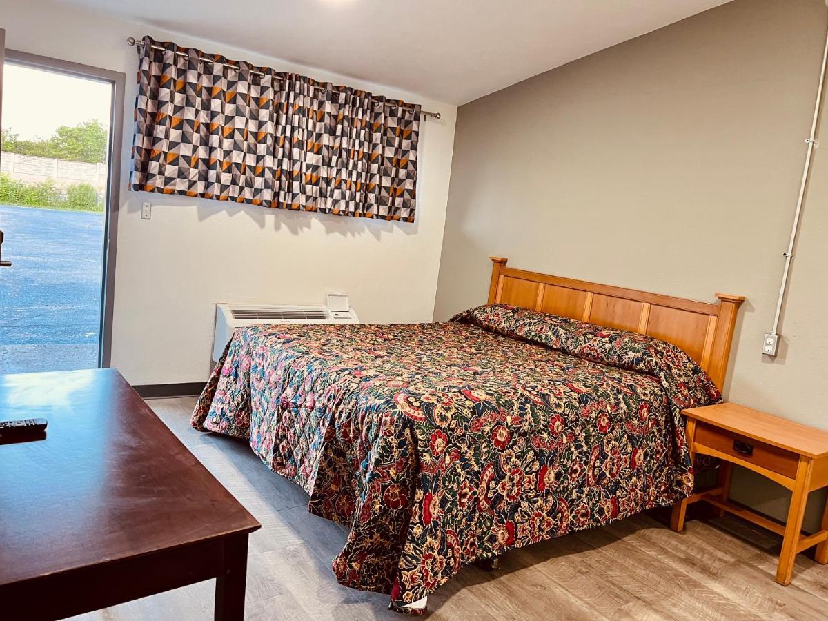 Express Inn Hotel 데이턴 외부 사진